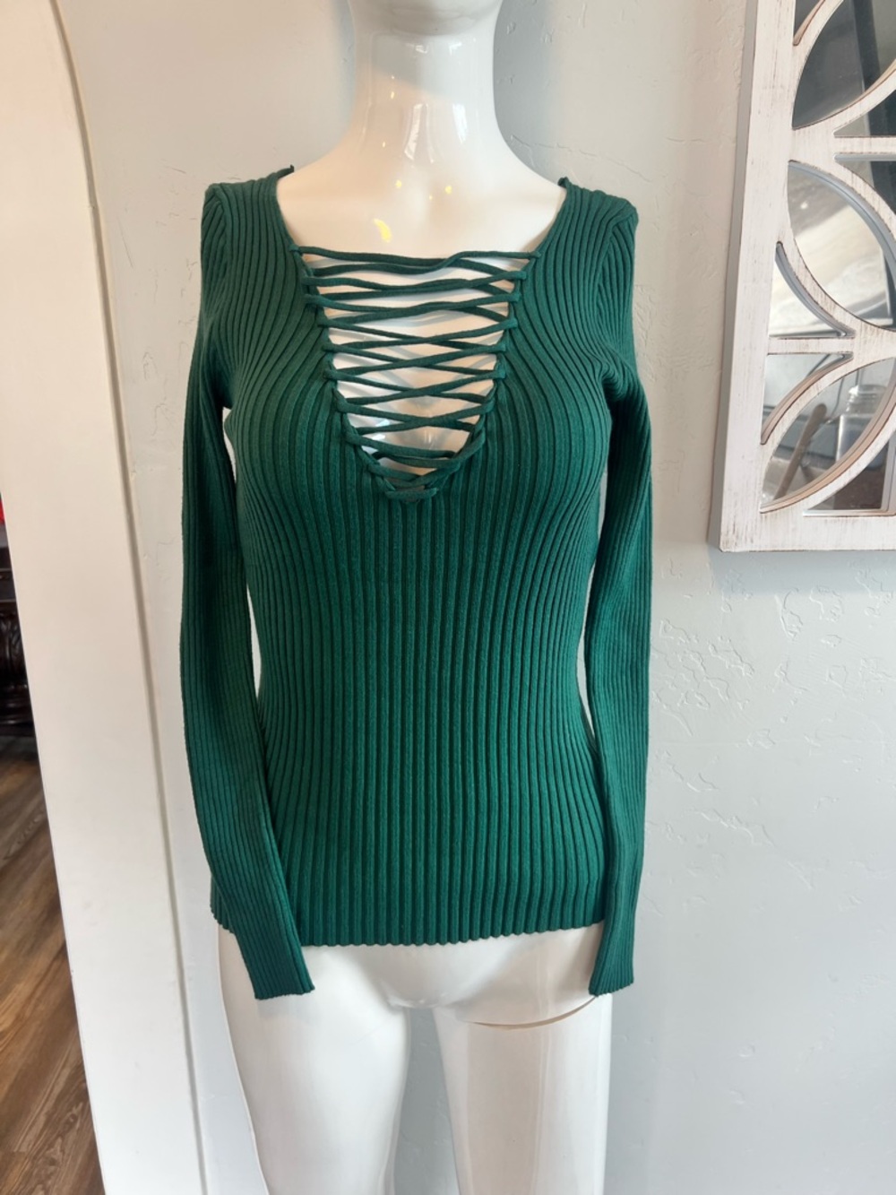 Amazon Ribbed Lace-Up V-Neck Sweater - Emerald Green